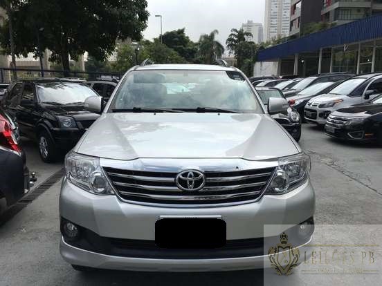 TOYOTA HILUX SW4 2.7 SR 4X2 16V FLEX 4P AUTOMÁTICO