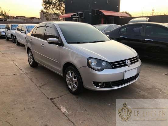 VOLKSWAGEN POLO SEDAN 1.6 MI COMFORTLINE 8V FLEX 4P AUTOMATIZADO